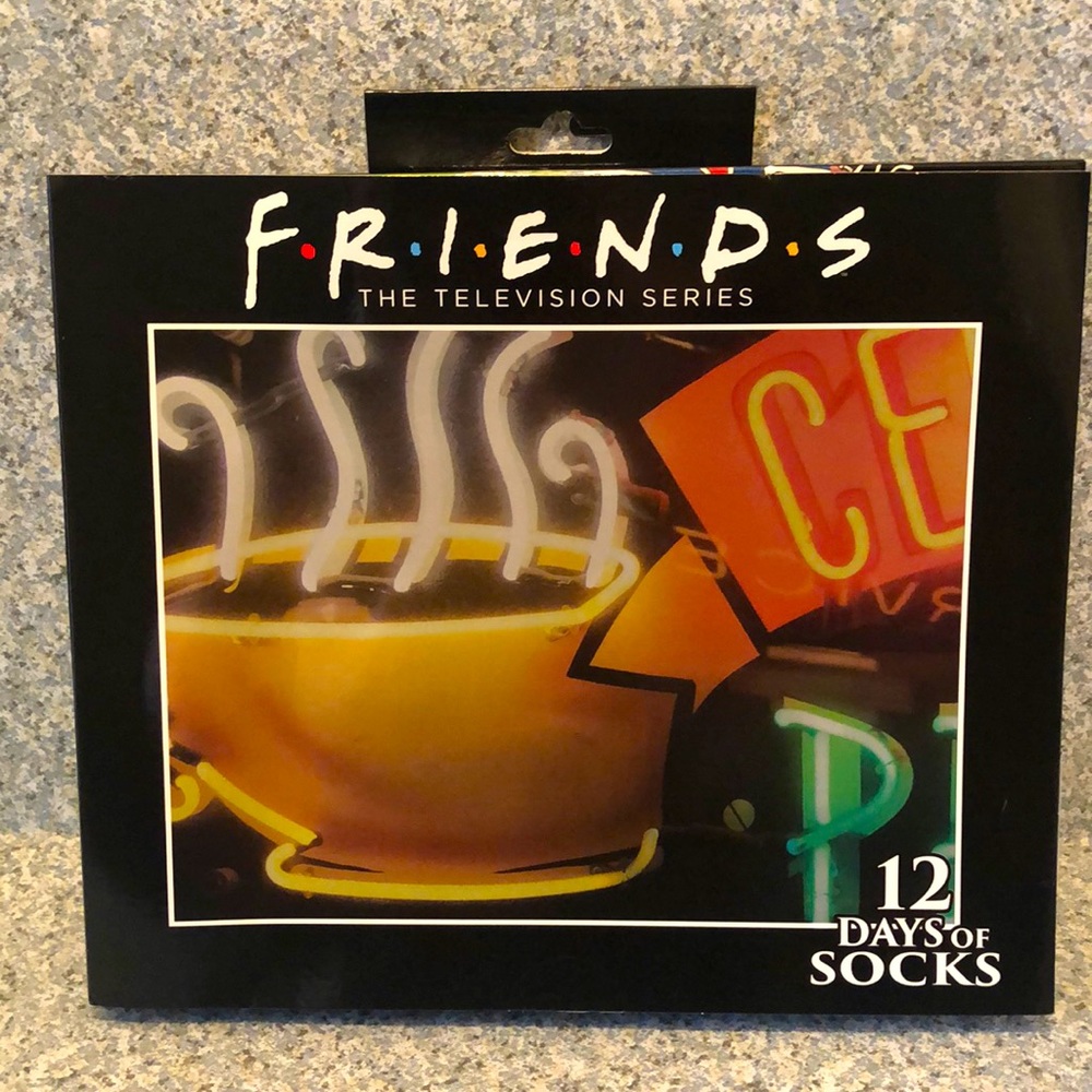 FRIENDS 12 DAYS OF SOCKS GIFT PACK!!!!!!  Great gift!!!!